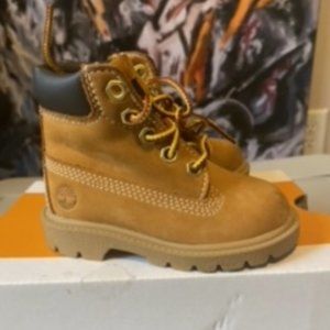 Baby wheat Timberland